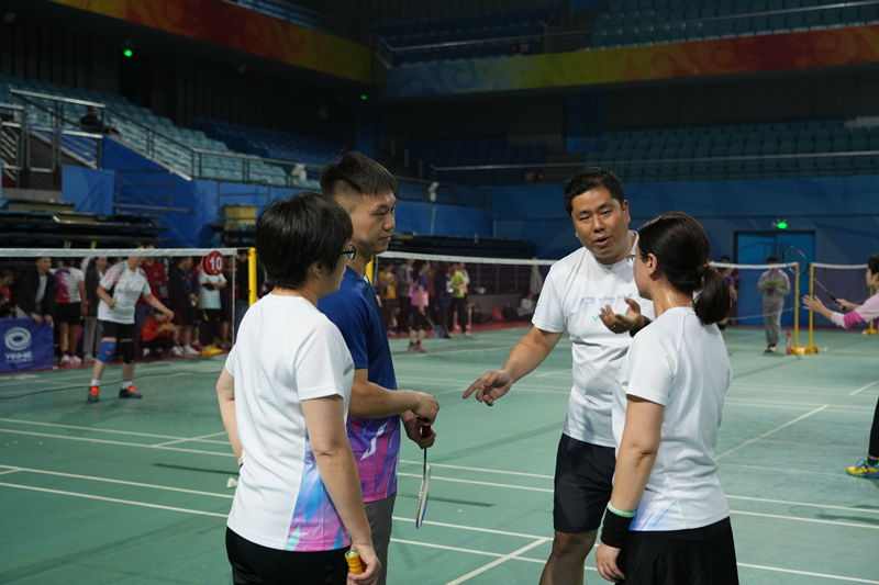 43b673d4d6504ee19fd951a12346c3b2.png 多人6_副本.png